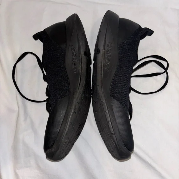 OOFOS Black Comfort Shoes - Picture 7 of 9